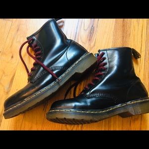 Dr. Martens | Women’s boots